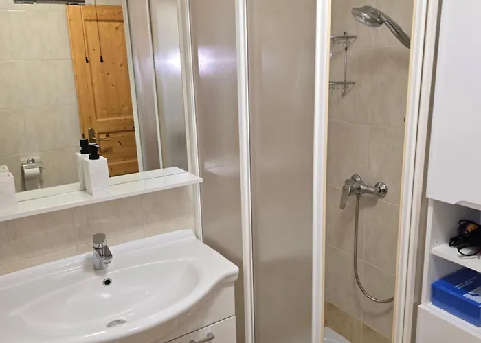 דירה Apartmaji Pri Junesko *